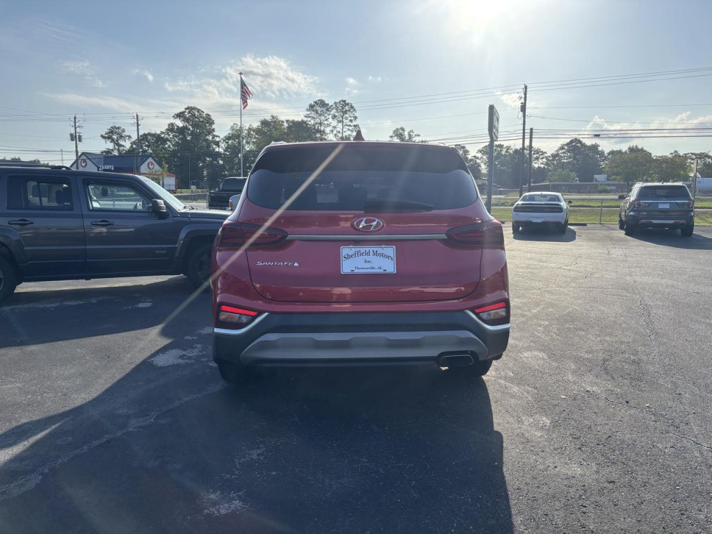 2020 Hyundai Santa Fe Image 2