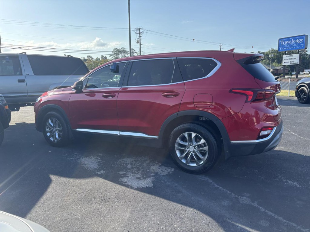 2020 Hyundai Santa Fe Image 3