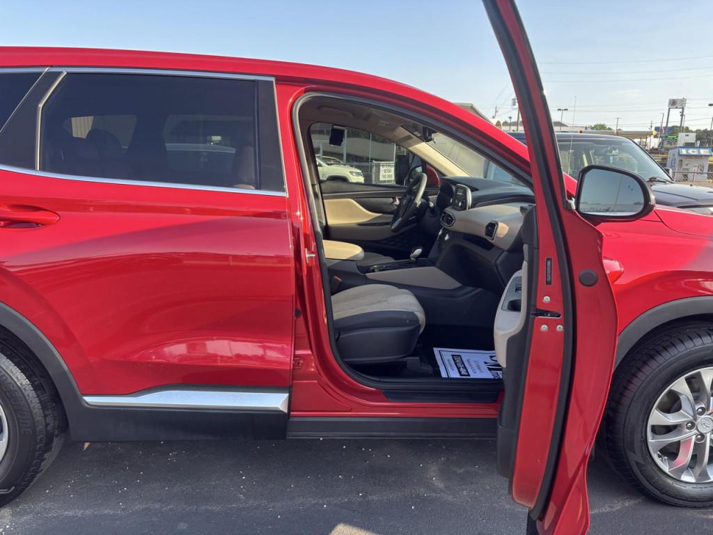 2020 Hyundai Santa Fe Image 8