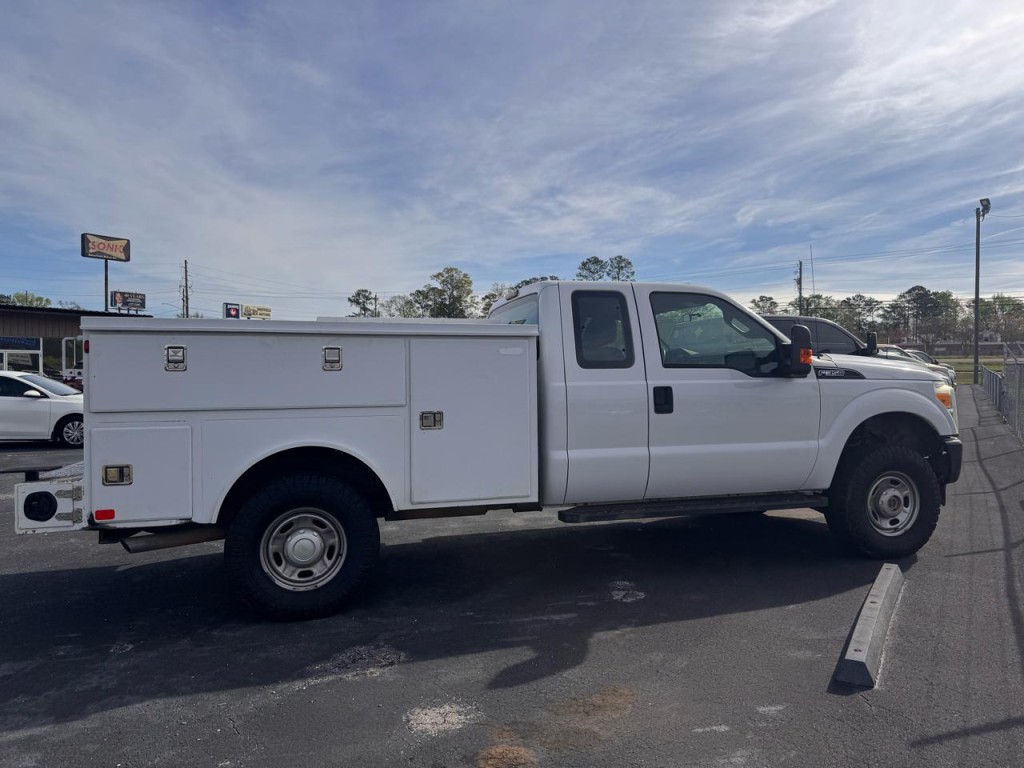 2016 Ford F-350 Image 3