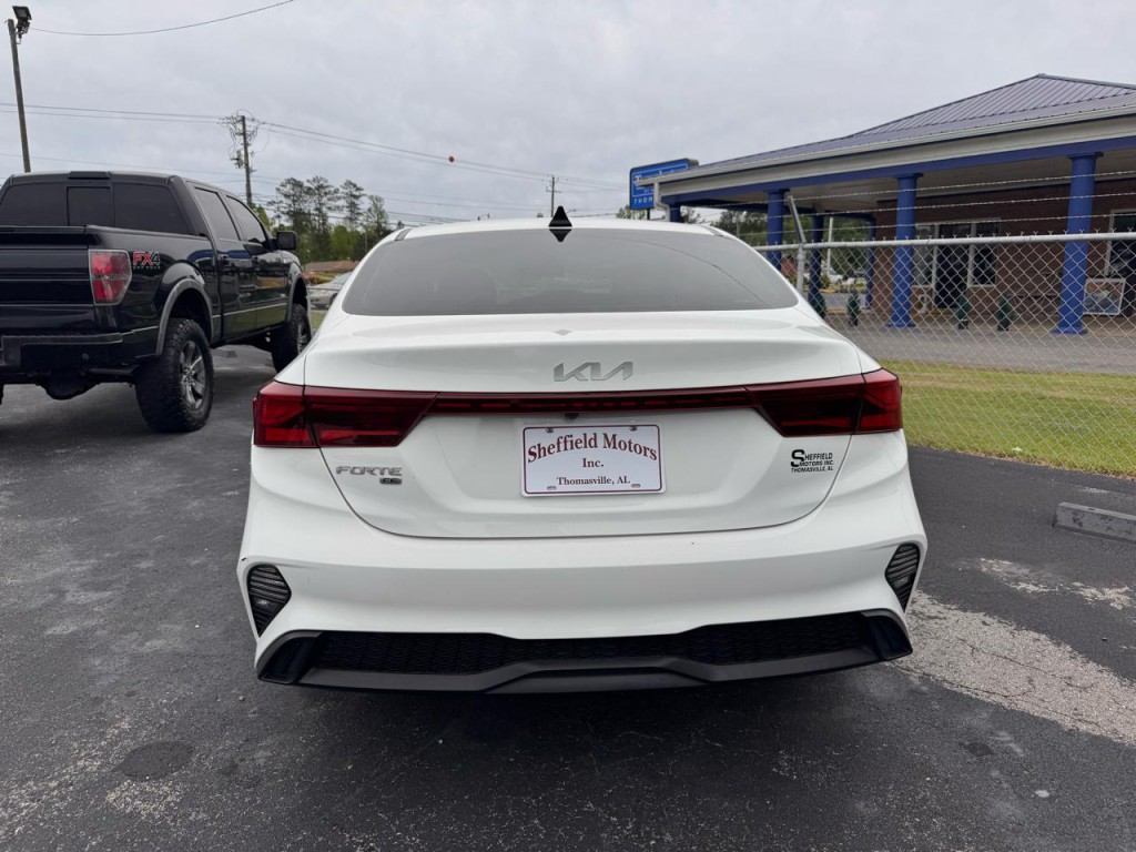 2022 Kia Forte Image 4