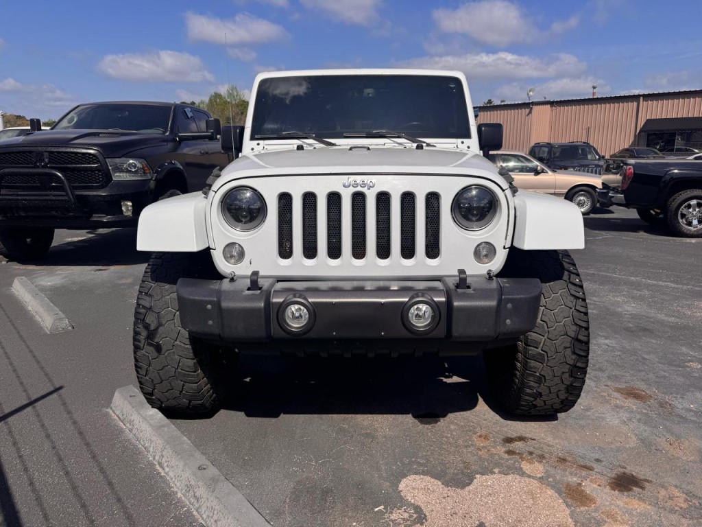 2015 Jeep Wrangler Image 2