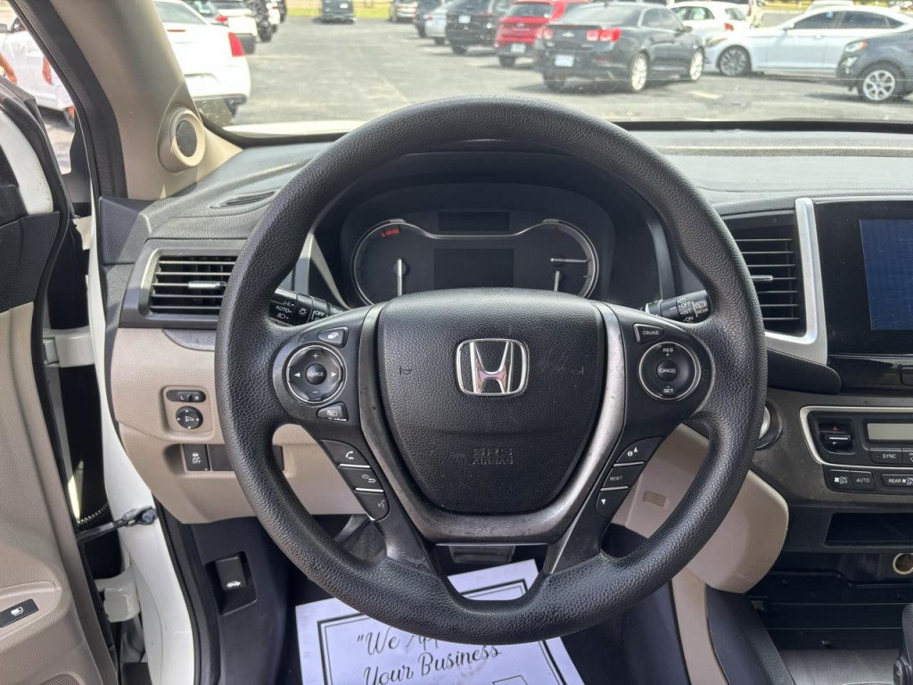 2017 Honda Pilot Image 10
