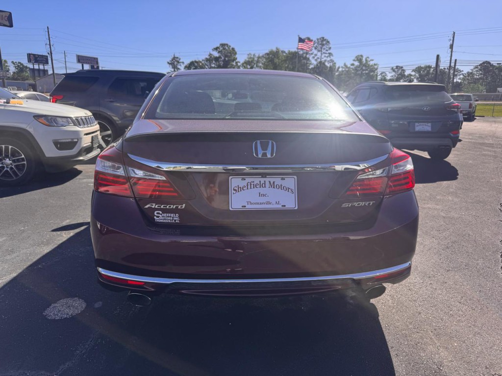 2017 Honda Accord Image 4