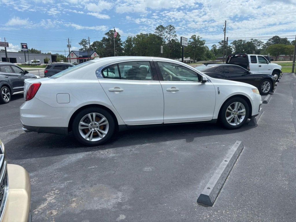 2012 Lincoln MKS Image 3