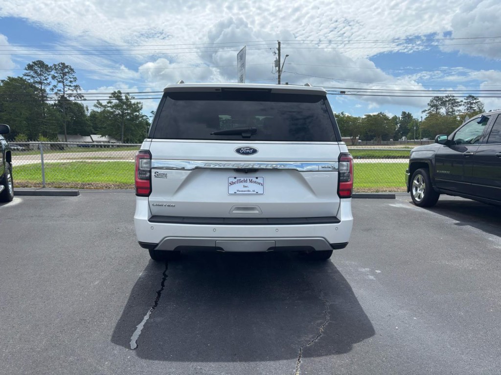 2018 Ford Expedition Image 2