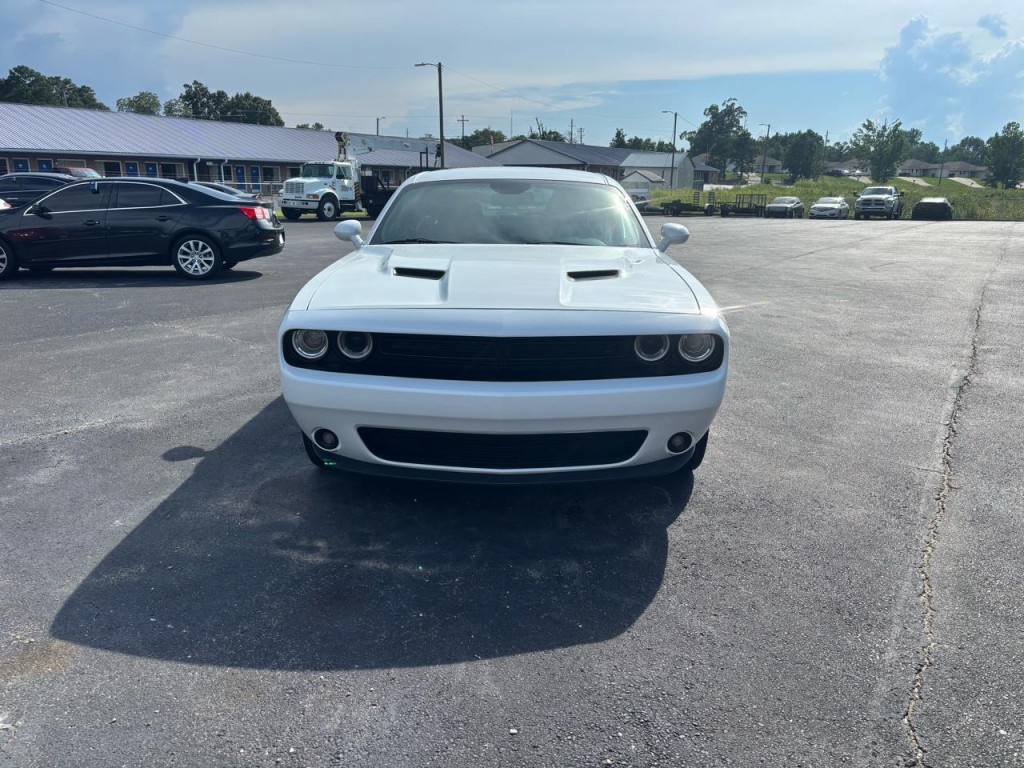 2021 Dodge Challenger Image 4