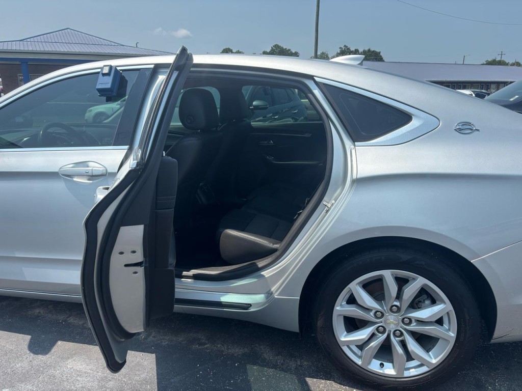 2019 Chevrolet Impala Image 6