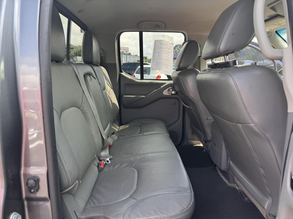 2017 Nissan Frontier Image 7