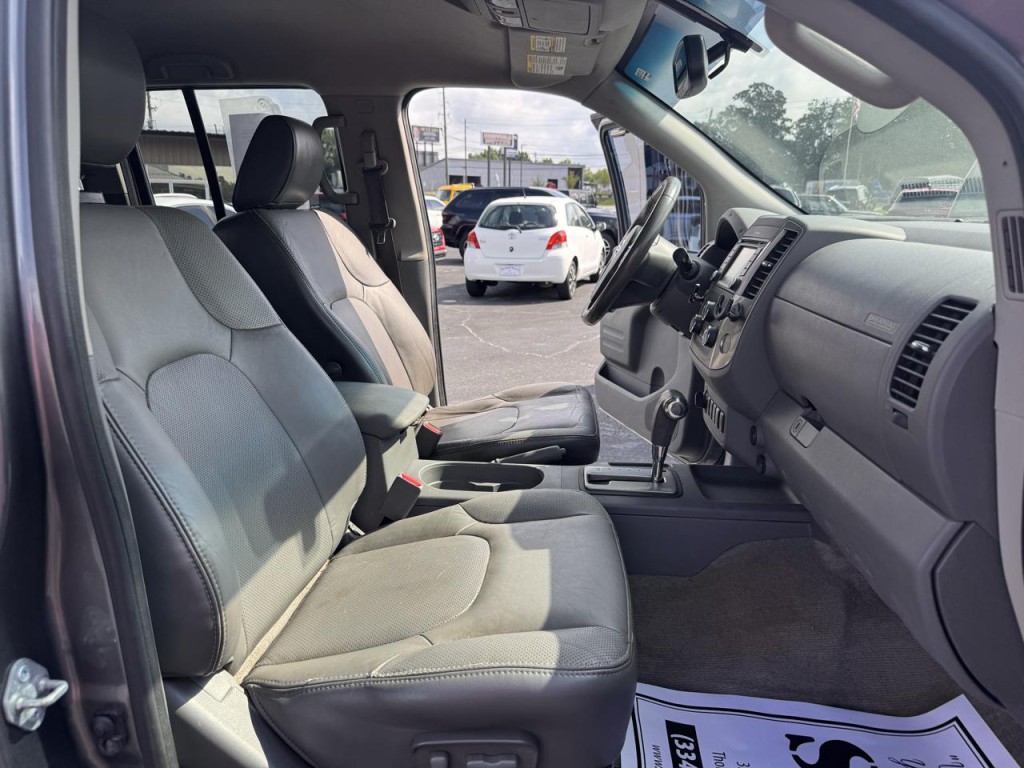 2017 Nissan Frontier Image 8