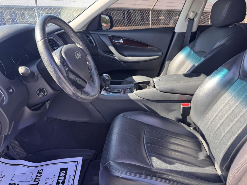 2016 INFINITI QX50 Image 5