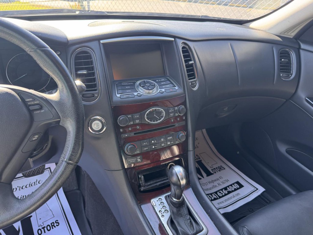 2016 INFINITI QX50 Image 10