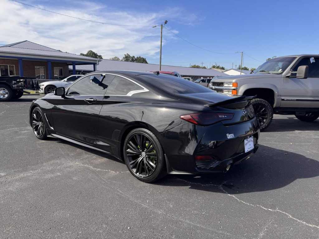 2019 INFINITI Q60 Image 2