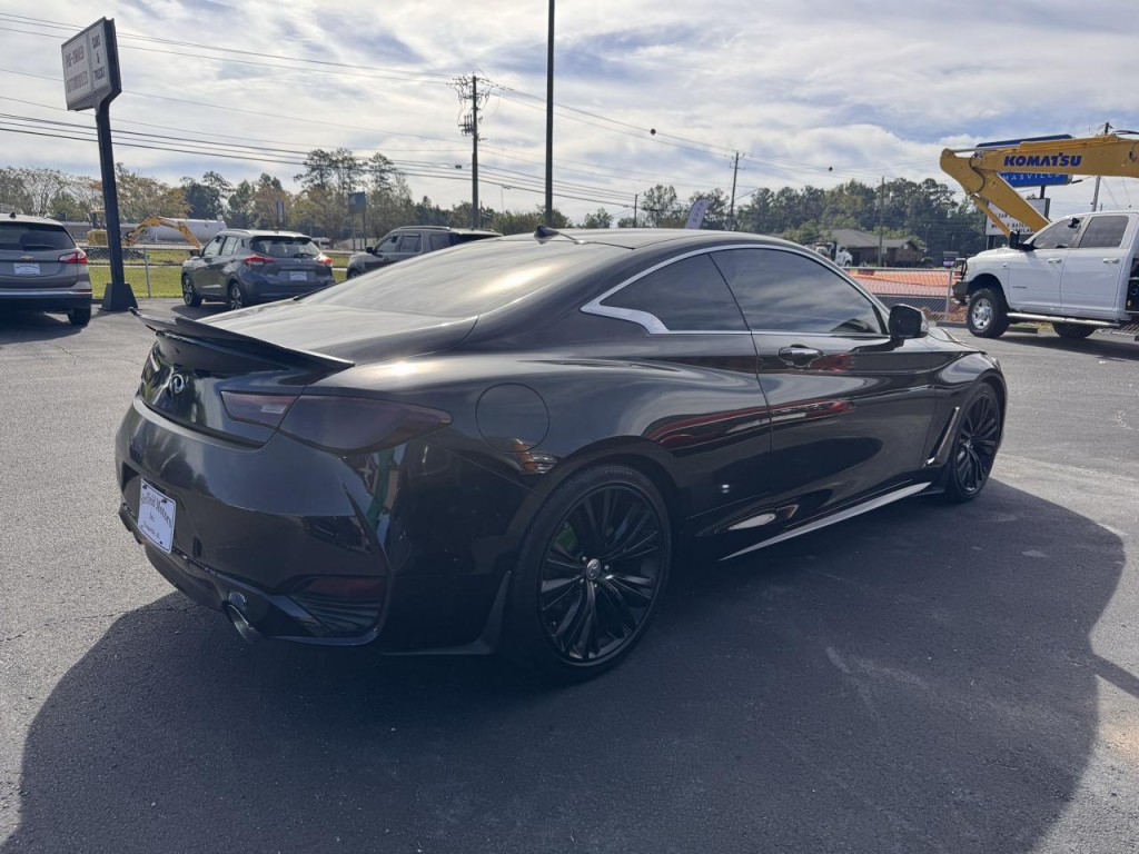 2019 INFINITI Q60 Image 4