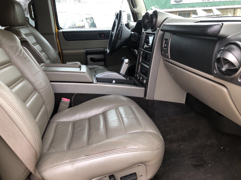 2003 HUMMER H2 Image 18