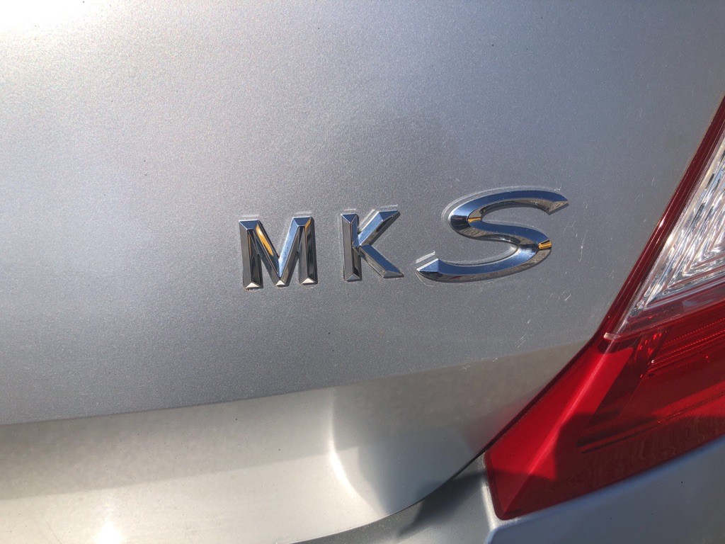 2013 Lincoln MKS Image 8