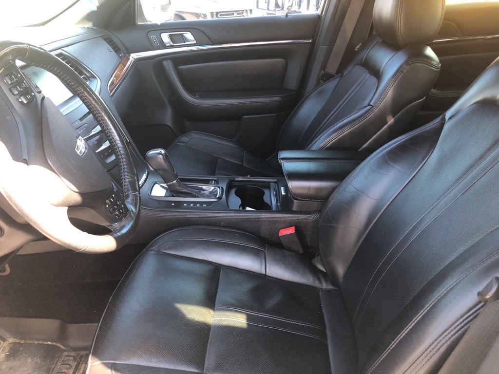 2013 Lincoln MKS Image 9