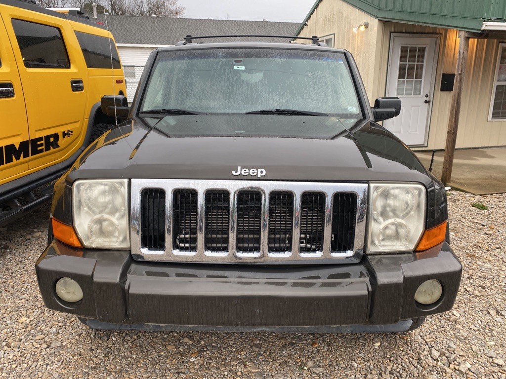 2006 Jeep Commander Image 2