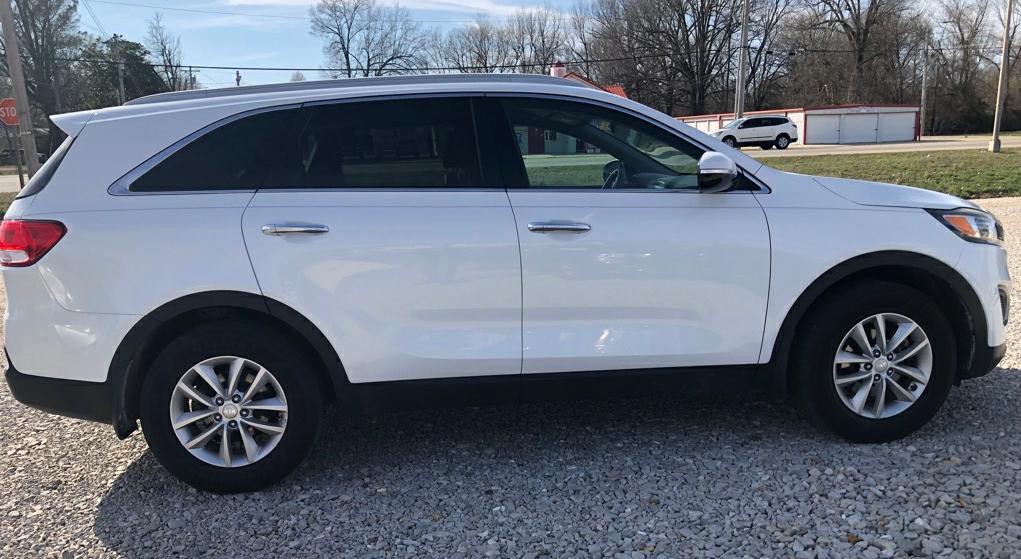 2016 Kia Sorento Image 5