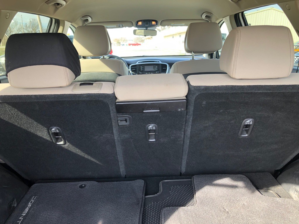 2016 Kia Sorento Image 14