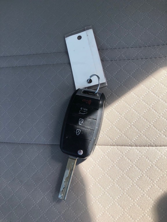 2016 Kia Sorento Image 17