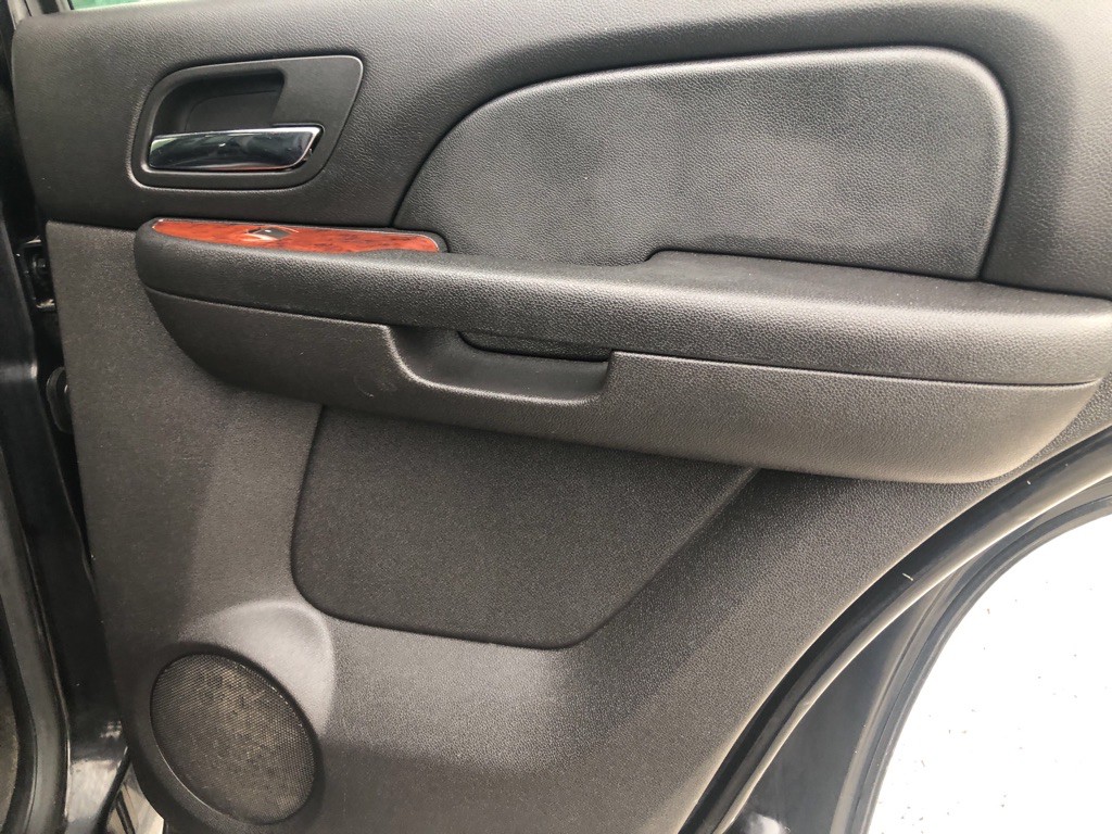 2013 Chevrolet Tahoe Image 25