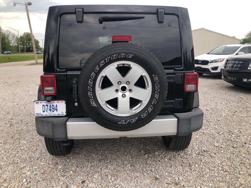 2012 Jeep Wrangler Unlimited Image 3