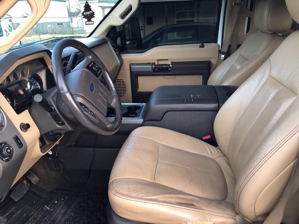 2012 Ford F-250 Image 9