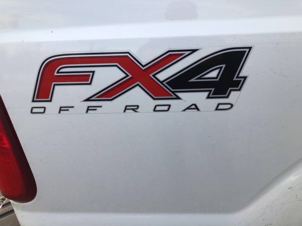 2012 Ford F-250 Image 25