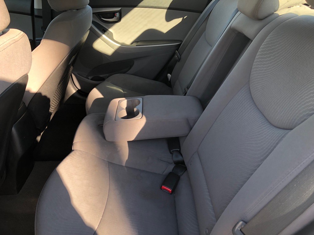 2015 Hyundai Elantra Image 10