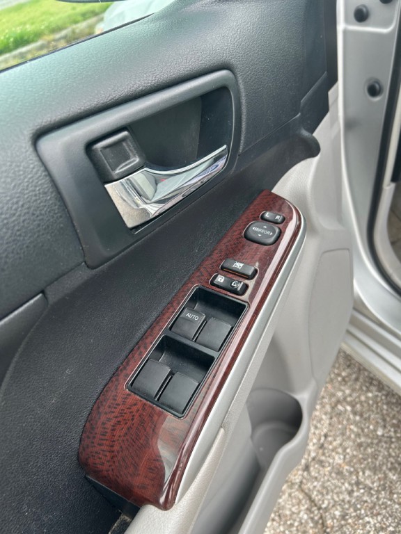 2013 Toyota Camry Image 4