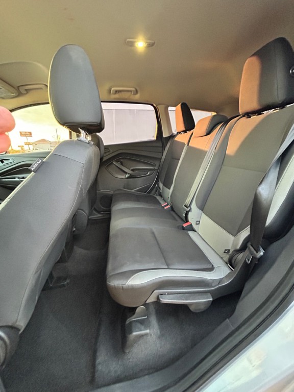 2016 Ford Escape Image 11
