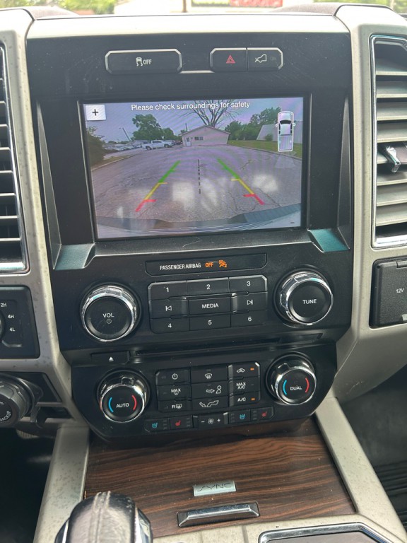 2016 Ford F-150 Image 17