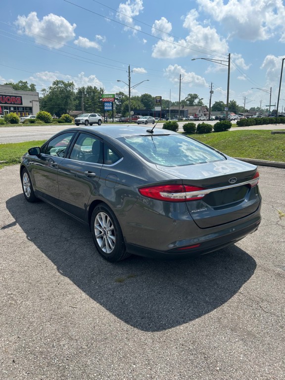 2017 Ford Fusion Image 4