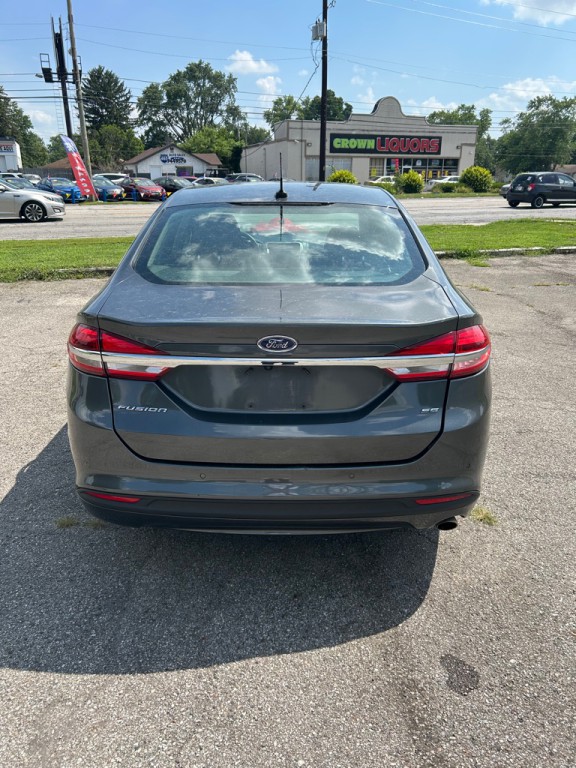 2017 Ford Fusion Image 5
