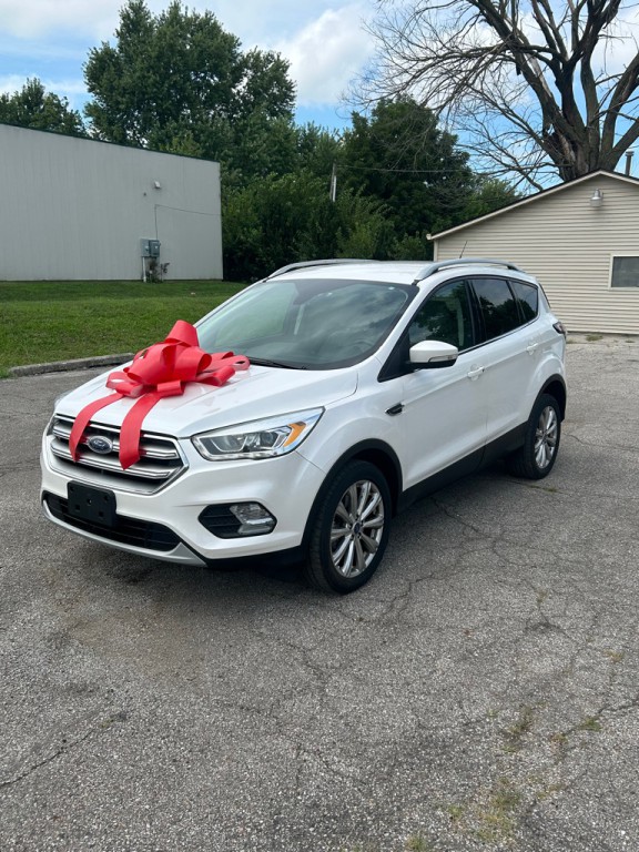 2017 Ford Escape Image 2