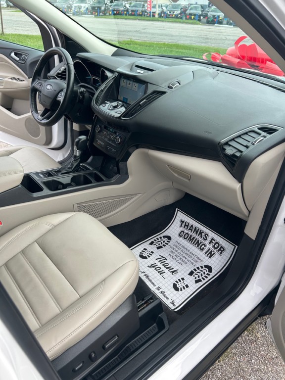 2017 Ford Escape Image 11