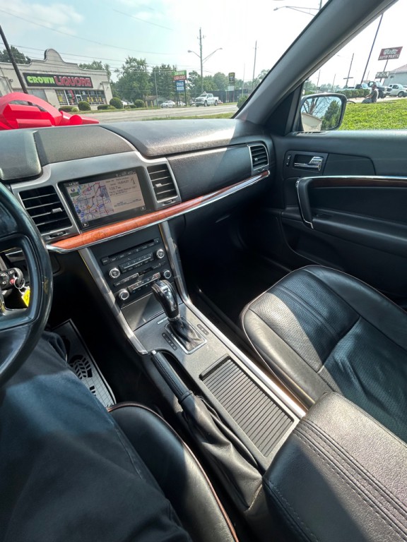 2011 Lincoln MKZ Image 15
