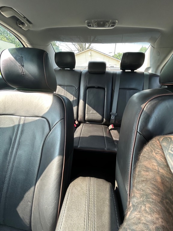 2011 Lincoln MKZ Image 16