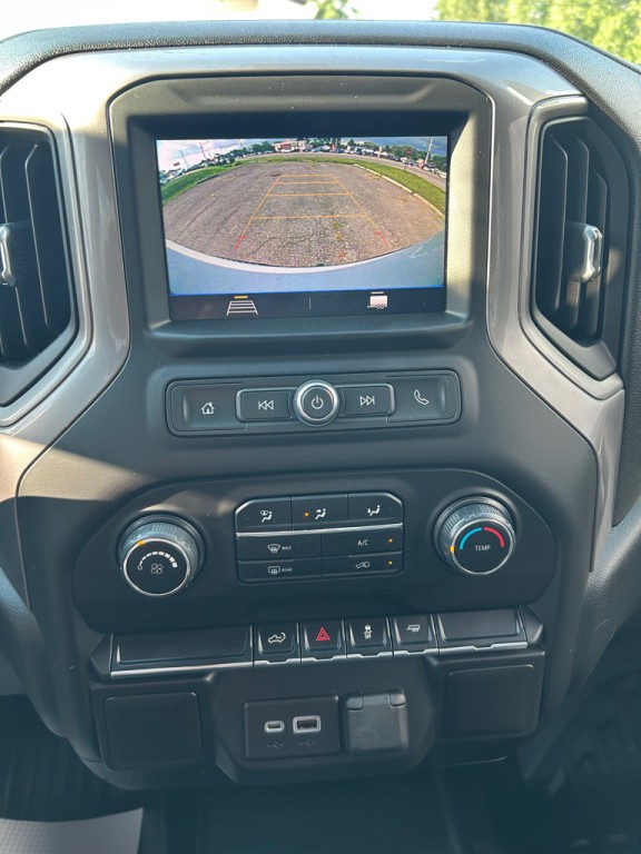 2021 Chevrolet Silverado 1500 Image 17