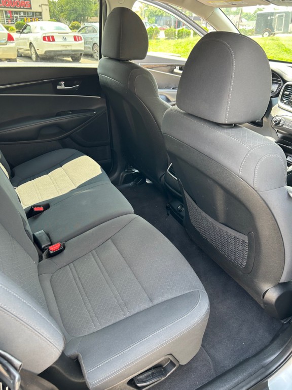 2019 Kia Sorento Image 12