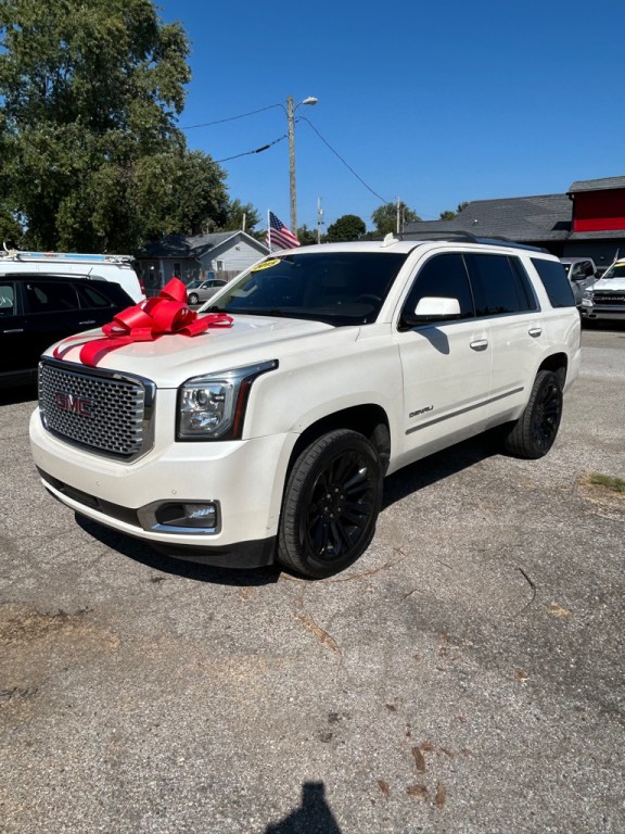 2015 GMC Yukon Image 2
