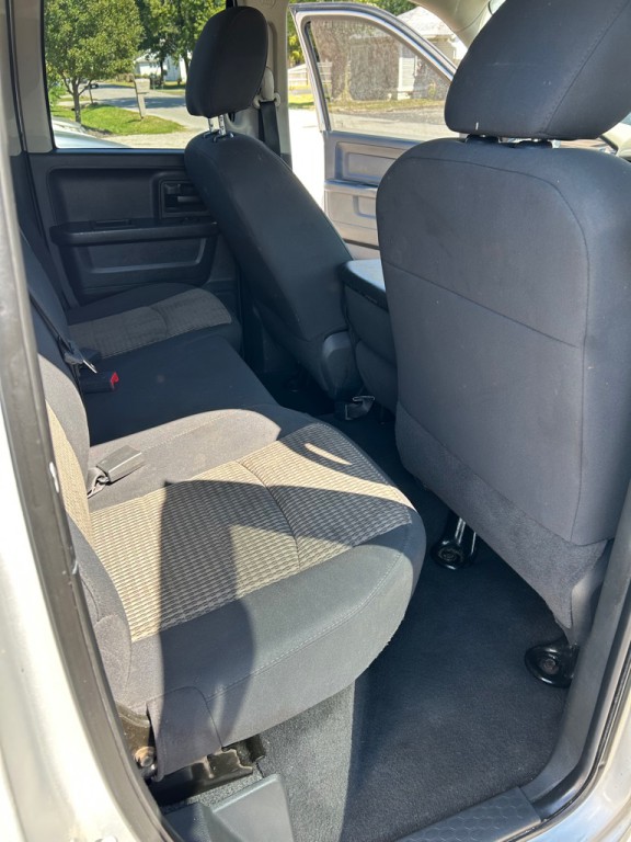 2010 Dodge Ram 1500 Image 12