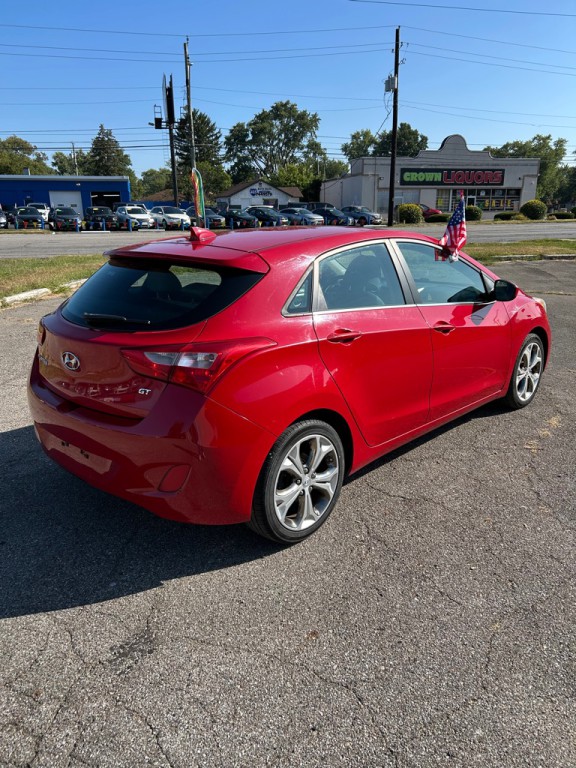 2013 Hyundai Elantra Image 6