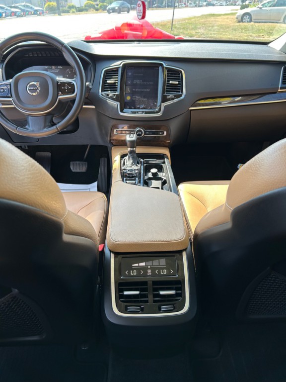 2016 Volvo XC90 Image 14