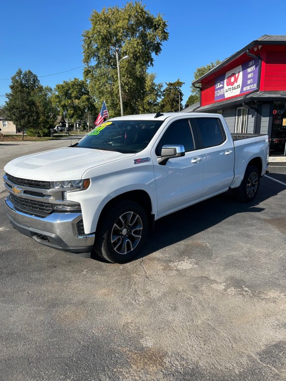 2022 Chevrolet Silverado 1500 Image 2