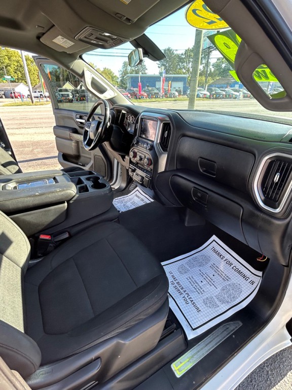 2022 Chevrolet Silverado 1500 Image 11