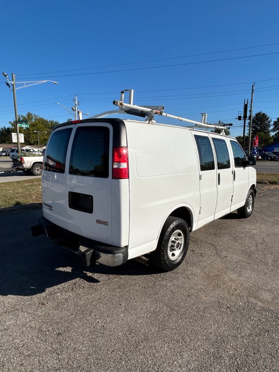 2014 GMC Savana Image 6