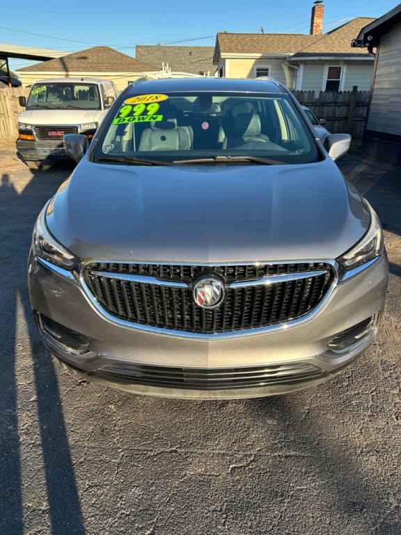 2018 Buick Enclave Image 1