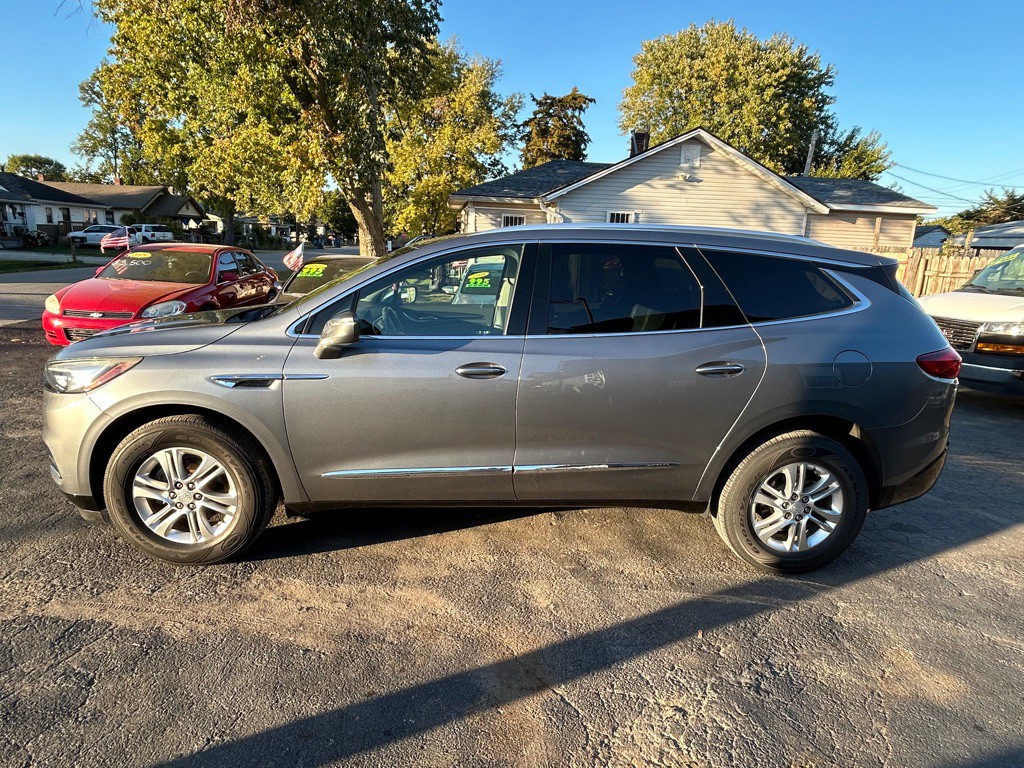 2018 Buick Enclave Image 3